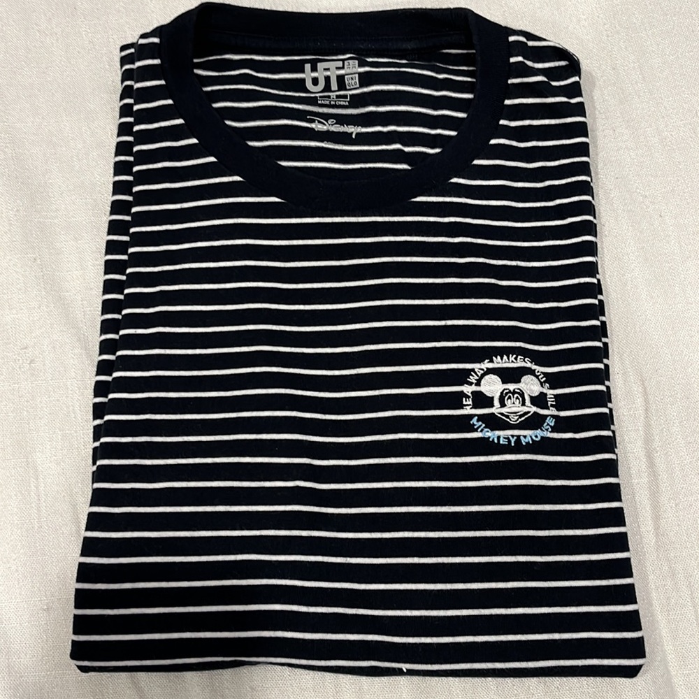 Uniqlo x Disney Shirt